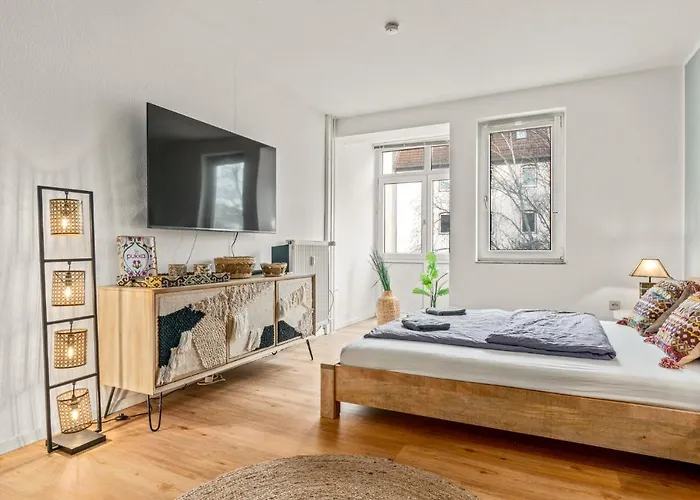 Lofts - Stylisches Dschungel-studio Naehe Uni & Klinikum Apartman